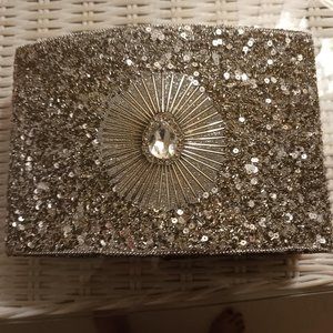 Glitz, Glitz, Glitz!! Beautiful sequined and seed beads Jewely Box